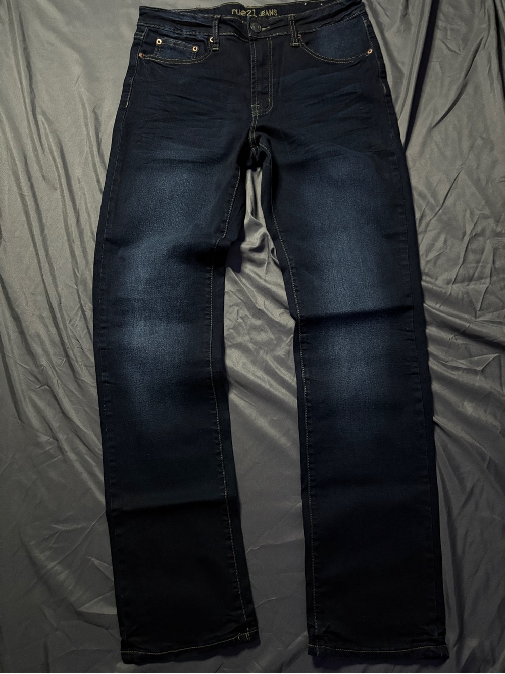 Rue21 Men’s Dark Wash Straight Jeans